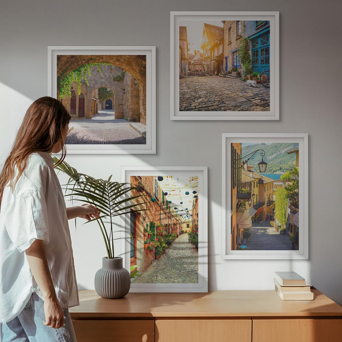 BILDER SET 4er Set - 50x50 cm & 40x60 cm Weißer Rahmen - Charmante Straßen mit Steinen - Weiß, Kunststoff (50/50cm) - TULUP