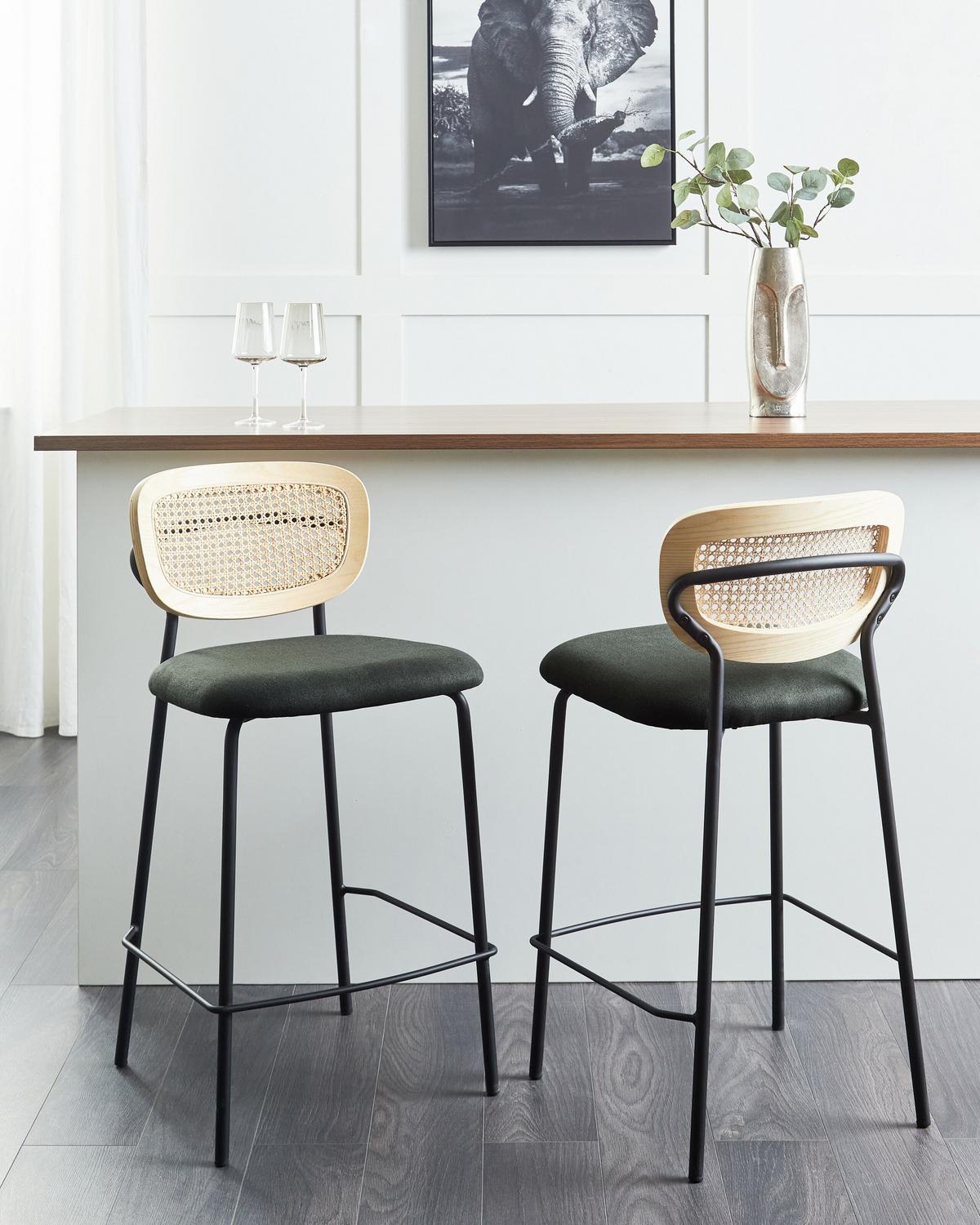 BARSTUHL 2er-Set Rattan Dunkelgrün Mayetta - Schwarz/Naturfarben, Textil (45/90/43cm) - Beliani