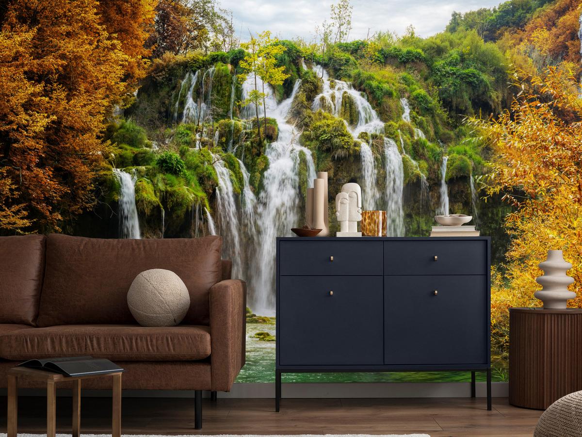 FOTOTAPETE für Esszimmer Exotischer Wasserfall Herbstbaum 450x315 - Gelb/Beige, Papier (450/315cm) - Muralo