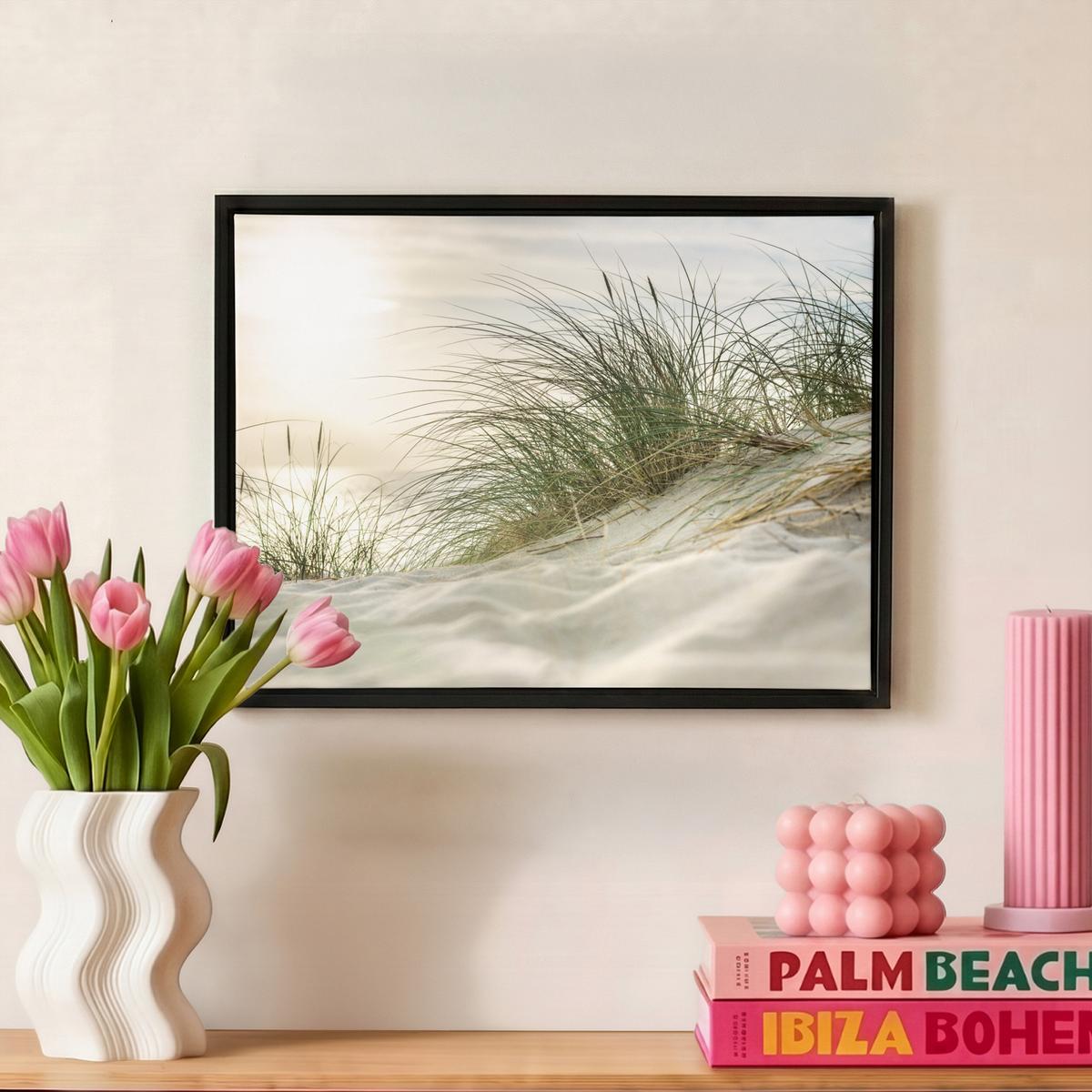 LEINWAND Bilder mit Rahmen - Dünen mit Strandhafer in der Sonne des Nationalparks Schleswig-Holsteinisches Wattenmeer - 40x30 - Creme, Textil (40/30cm) - MuchoWow
