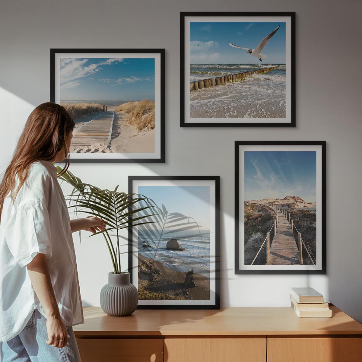 BILDER SET 4er Set - 50x50 cm & 40x60 cm Schwarzer Rahmen - Strandwellen, Himmelsbrücke, Spaziergang - Schwarz, Kunststoff (50/50cm) - TULUP