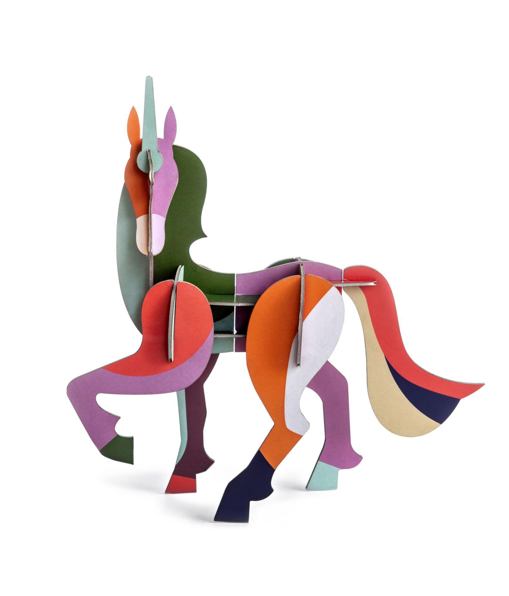 DEKOFIGUR Lebendiges Einhorn 9/28 cm - Multicolor, Wellpappe (9/28/28cm) - Studio Roof