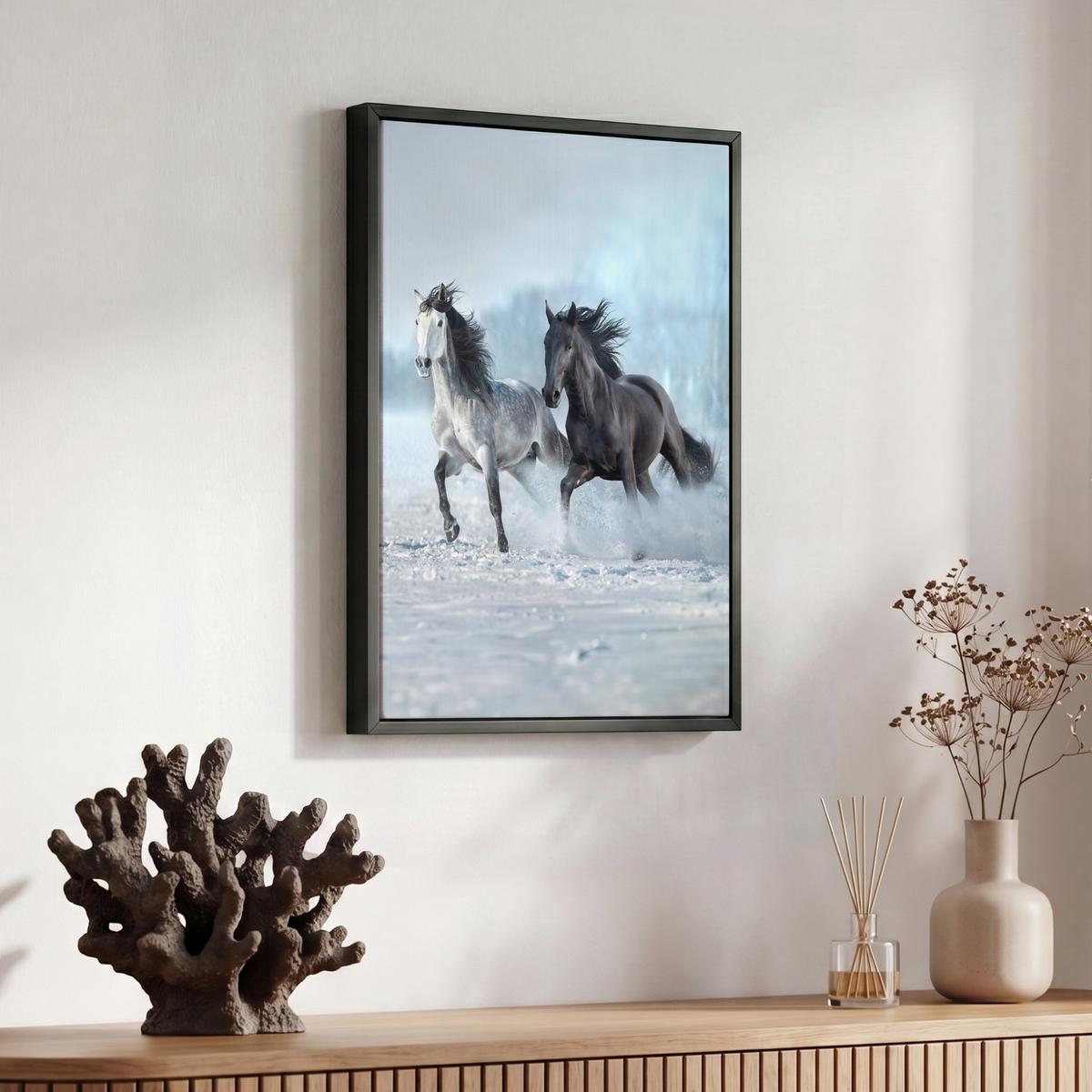 LEINWAND Bilder mit Rahmen - Pferde - Winter - Tiere - Natur - Schnee - 30x40 - Anthrazit, Textil (30/40cm) - MuchoWow