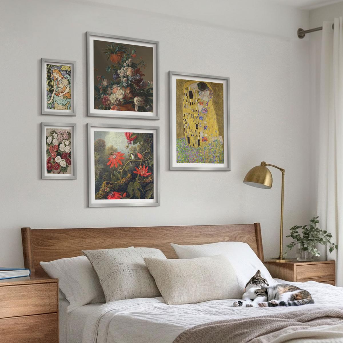 BILDER SET 5er Set - 50x50 cm & 20x30 cm & 40x60 cm Silberner Rahmen - Blumen des Baumes (Gemälde von Klimt) - Silberfarben, Kunststoff (40/60cm) - TULUP