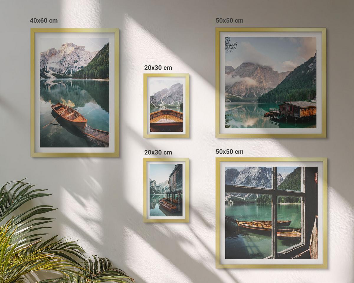 BILDER SET 5er Set - 50x50 cm & 20x30 cm & 40x60 cm Goldrahmen - See, Berge, Boote, Hütte, Fenster - Goldfarben, Kunststoff (40/60cm) - TULUP