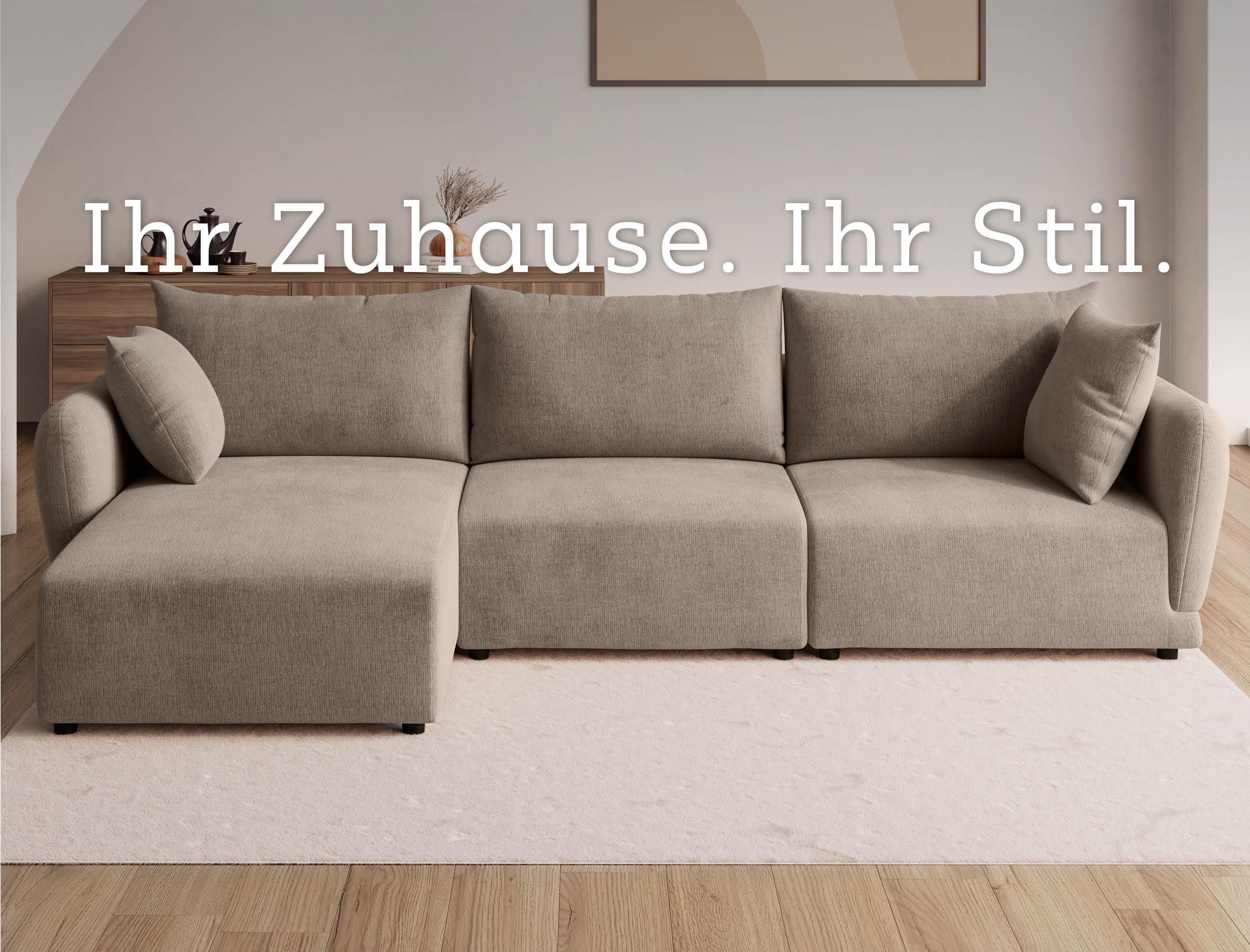 Graue Wohnlandschaft mit der Überschrift "Ihr Zuhause. Ihr Stil.", oberhalb geschrieben