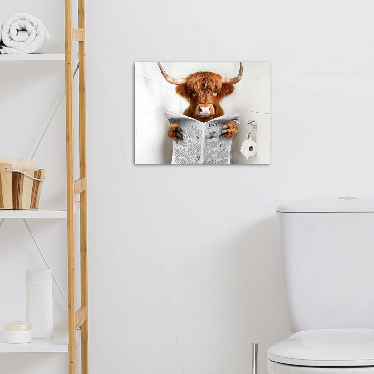 LEINWANDBILD Schottischer Highlander - Tier - Zeitung - Toilette Wandbild 40x30 cm - Kastanienfarben, Textil (40/30cm) - MuchoWow