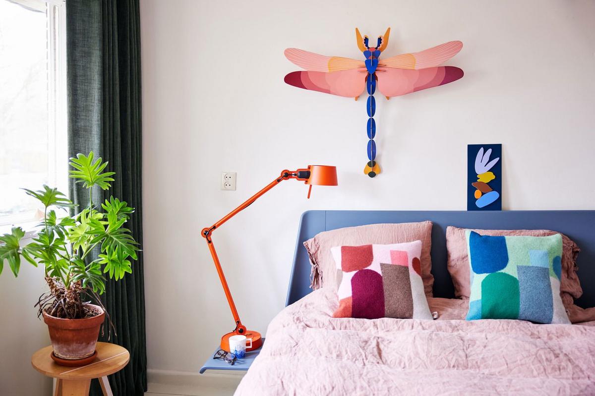 WANDDEKO Libelle 90/13 cm - Blau/Pink, Wellpappe (90/13/75cm) - Studio Roof