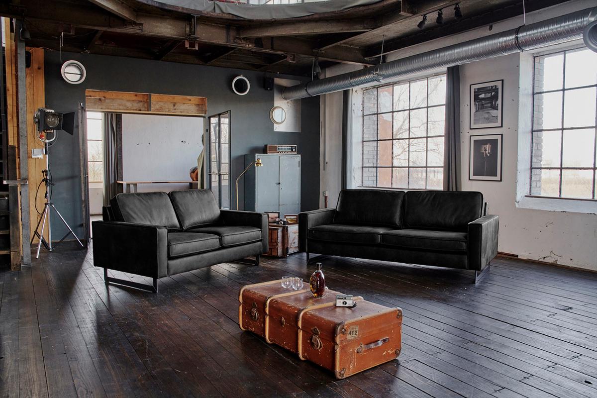 SOFA VILNIUS Schwarz Lederfaserstoff - Schwarz, Leder/Metall (166/85/99cm) - KAWOLA