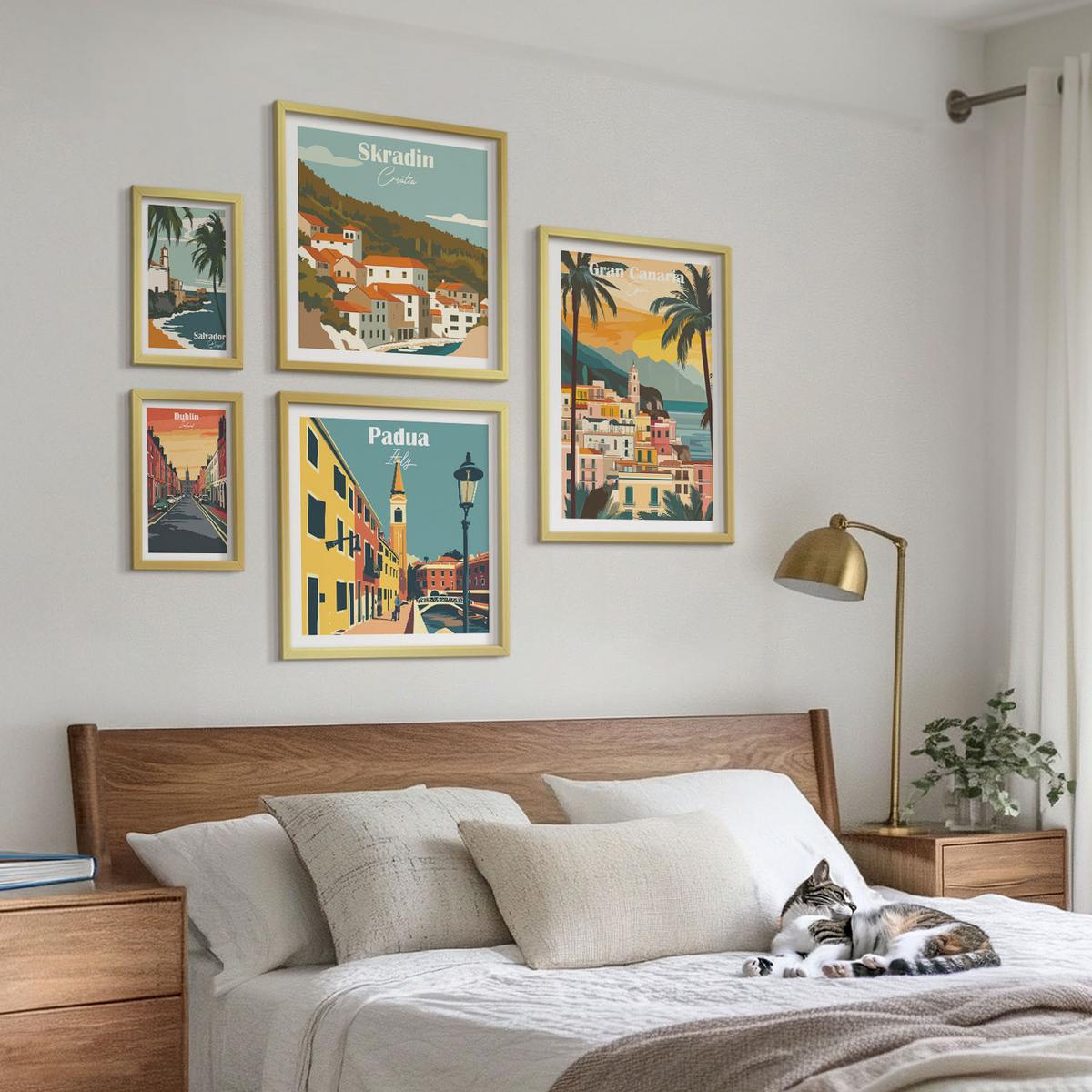 BILDER SET 5er Set - 50x50 cm & 20x30 cm & 40x60 cm Goldrahmen - Retro-Stadtansichten Sedona Sintra - Goldfarben, Kunststoff (40/60cm) - TULUP