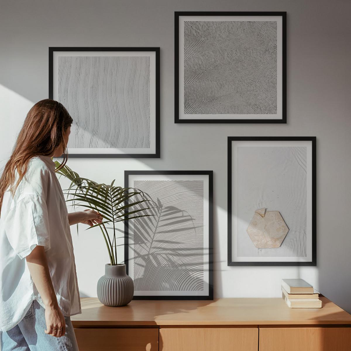 BILDER SET 4er Set - 50x50 cm & 40x60 cm Schwarzer Rahmen - Leichte Boho-Sandtexturen - Schwarz, Kunststoff (50/50cm) - TULUP