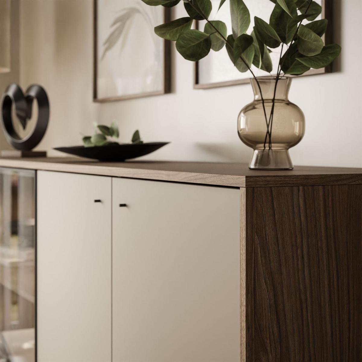 KOMMODE ISA 4D, viertürig mit LED-Beleuchtung auf hohen Beinen. - Eichefarben, Holzwerkstoff (200/85/40cm) - Lookway