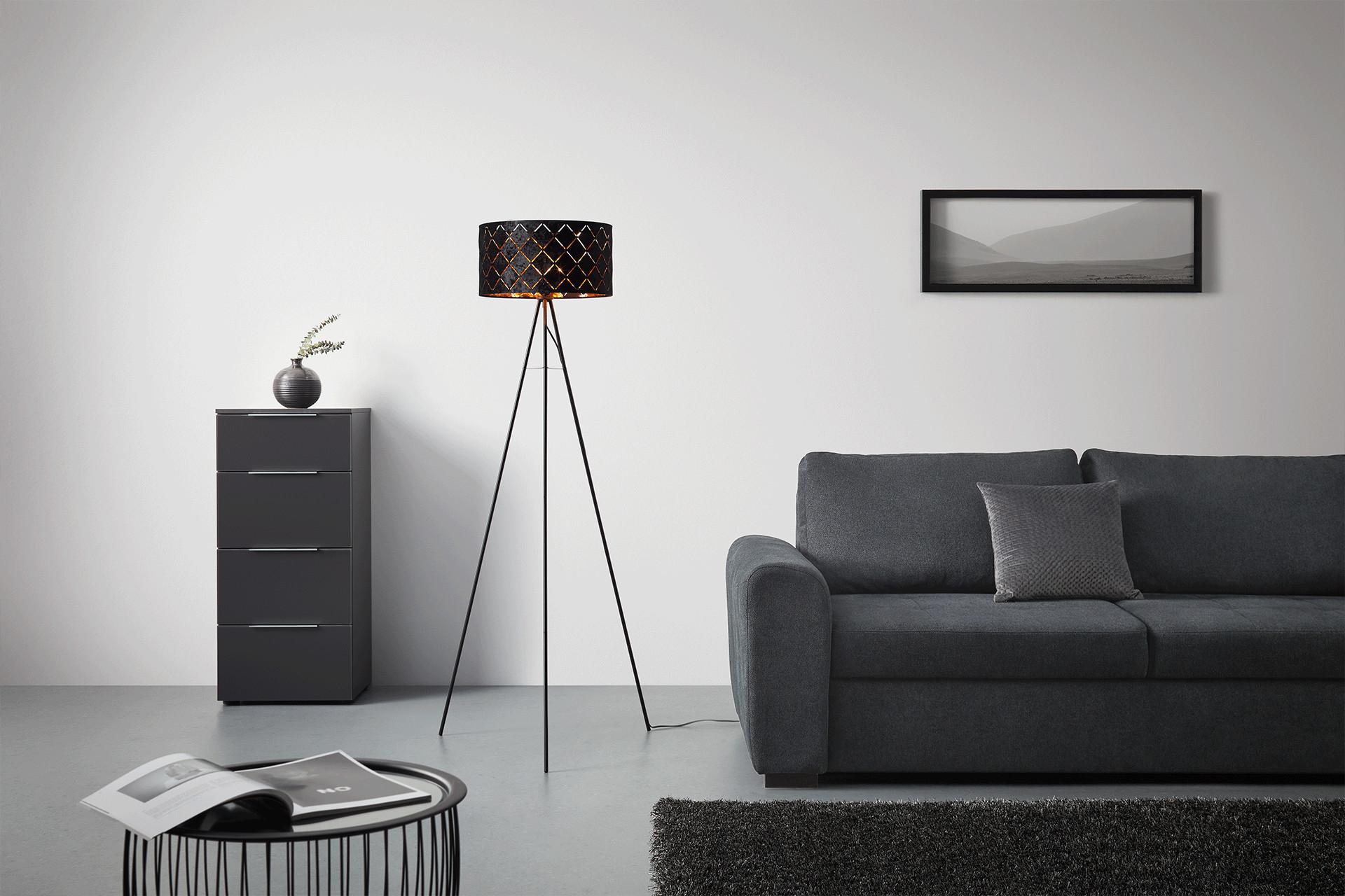 Stehlampen in Schwarz: Klare Linien, starkes Design