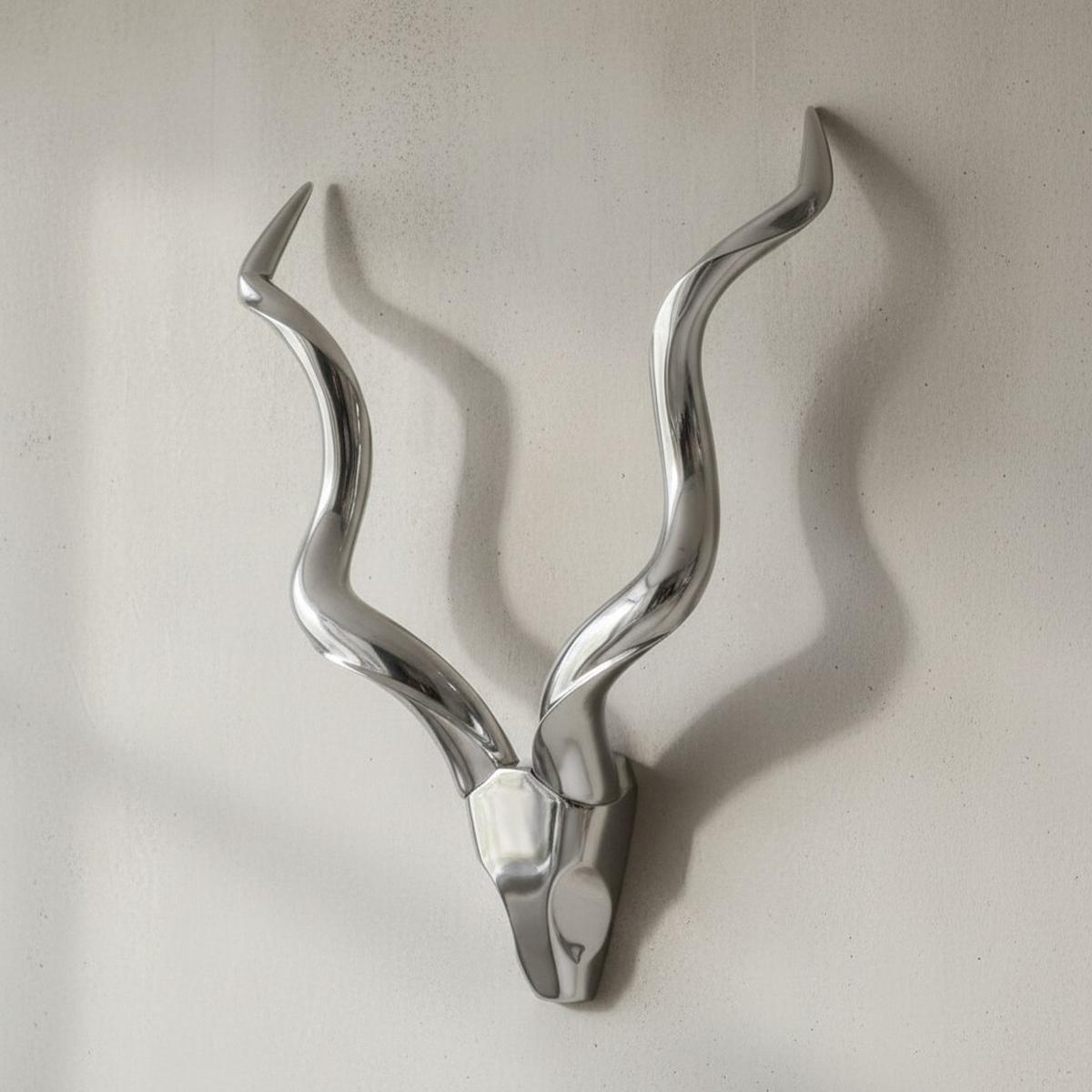 WANDDEKO Hirschgeweih Aluminium silberfarben 80 cm im Landhausstil - Silberfarben, Metall (80/110/10cm) - KADIMA DESIGN
