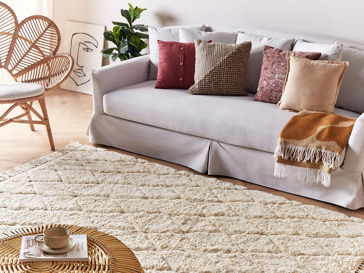 KURZFLOR-TEPPICH Silchar 200/140 cm - Beige, Textil (140/200cm) - Beliani
