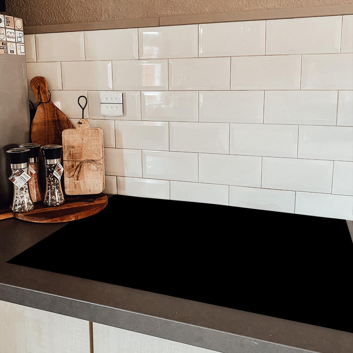HERDABDECKPLATTE Schwarz - Einfarbig Induktionsmatte 83x51 cm - Schwarz, Kunststoff (83/51.5/0.2cm) - MuchoWow