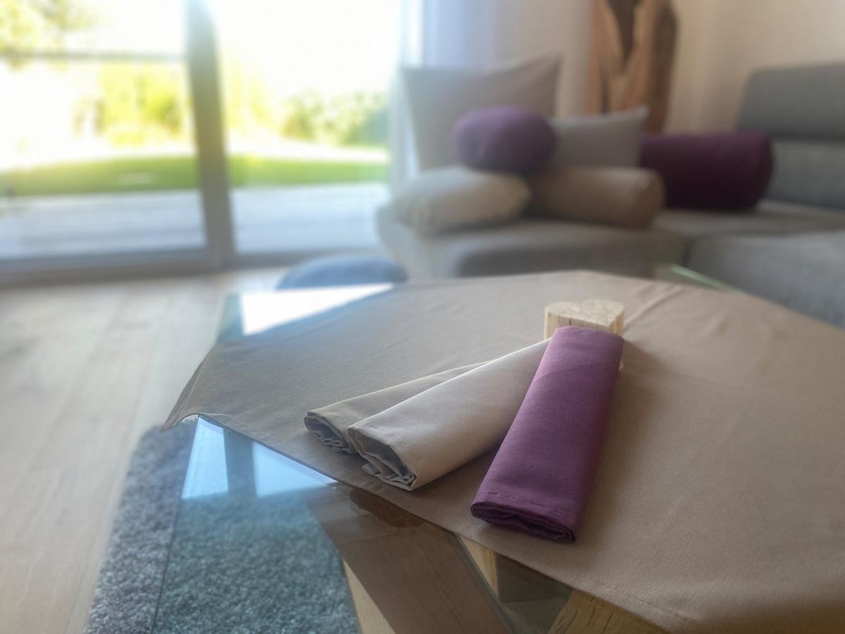 MITTELDECKE Wunschton sukkulenten-violet 80/80 cm - Violett, Textil (80/80cm) - beties Heimtextil