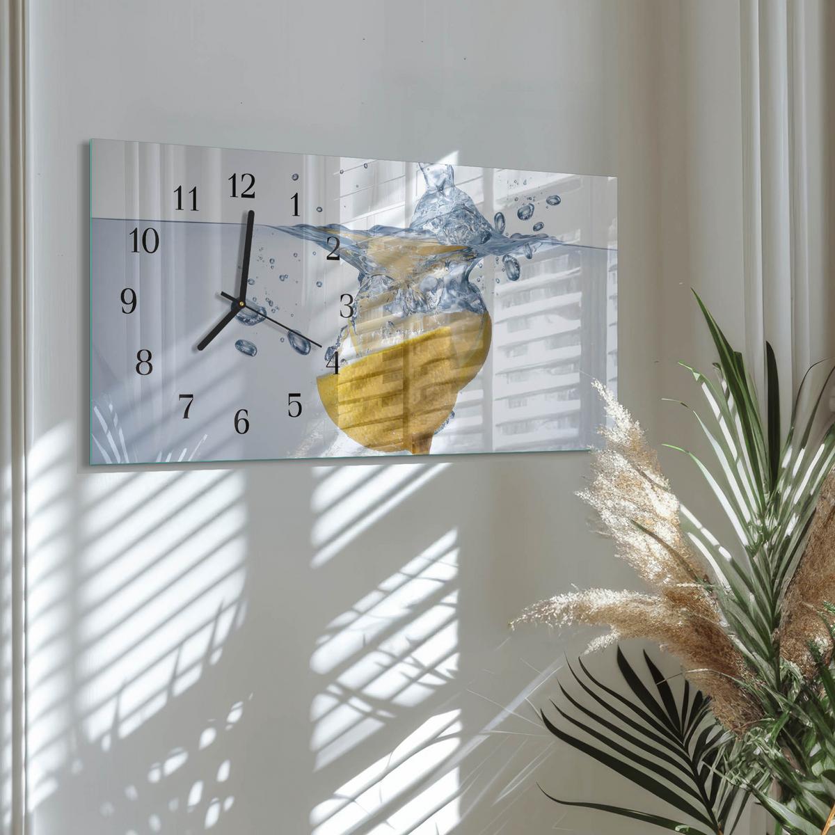 WANDUHR aus Glas 60x30 cm - Zitrone im Wasser - Blau, Glas (60/30/0.4cm) - TULUP