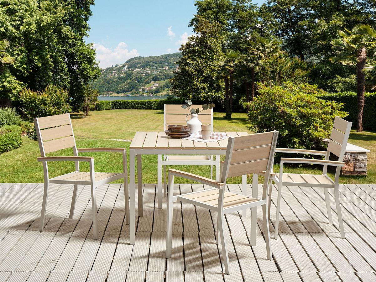 GARTENTISCH Kunstholz beige 95/95 cm Prato - Beige, Kunststoff (95/95/74cm) - Beliani