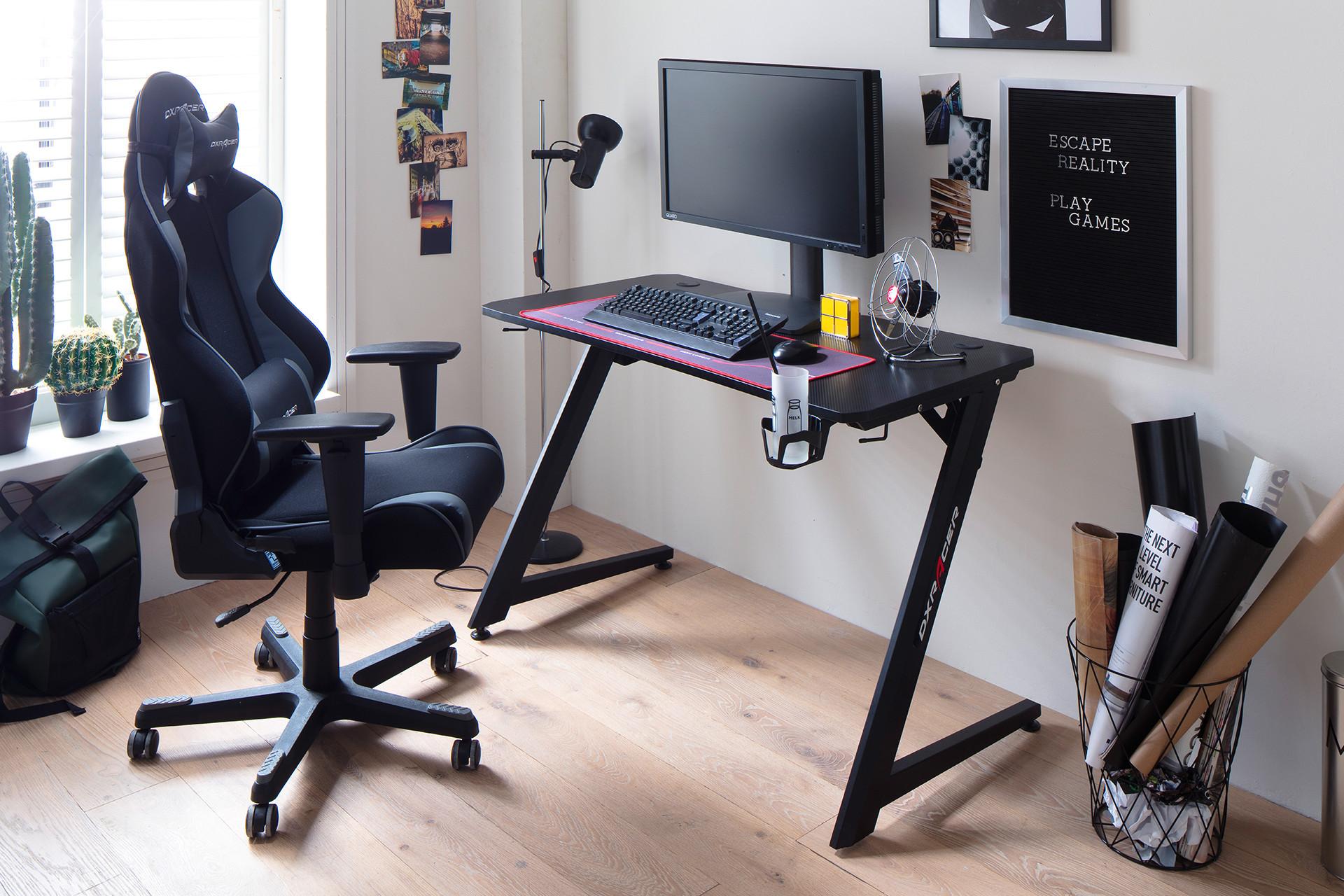 Moderne Gaming Tische guenstig kaufen bei moemax.png