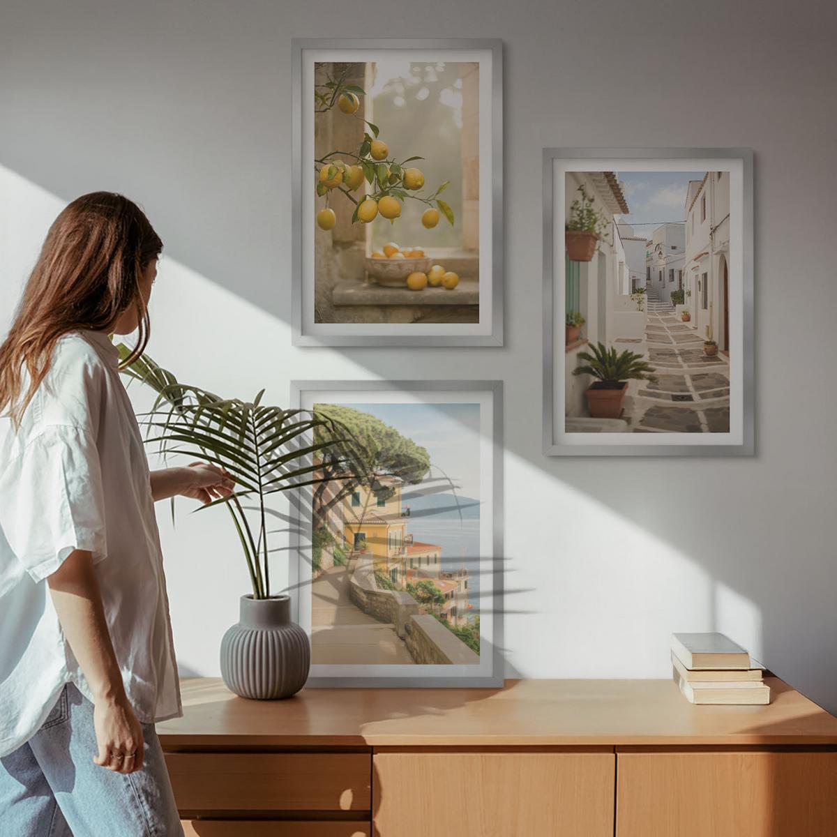 BILDER SET 3er Set - 40x60 cm Silberner Rahmen - Blick aus dem Fenster auf einen Zitrusbaum - Silberfarben, Kunststoff (40/60cm) - TULUP