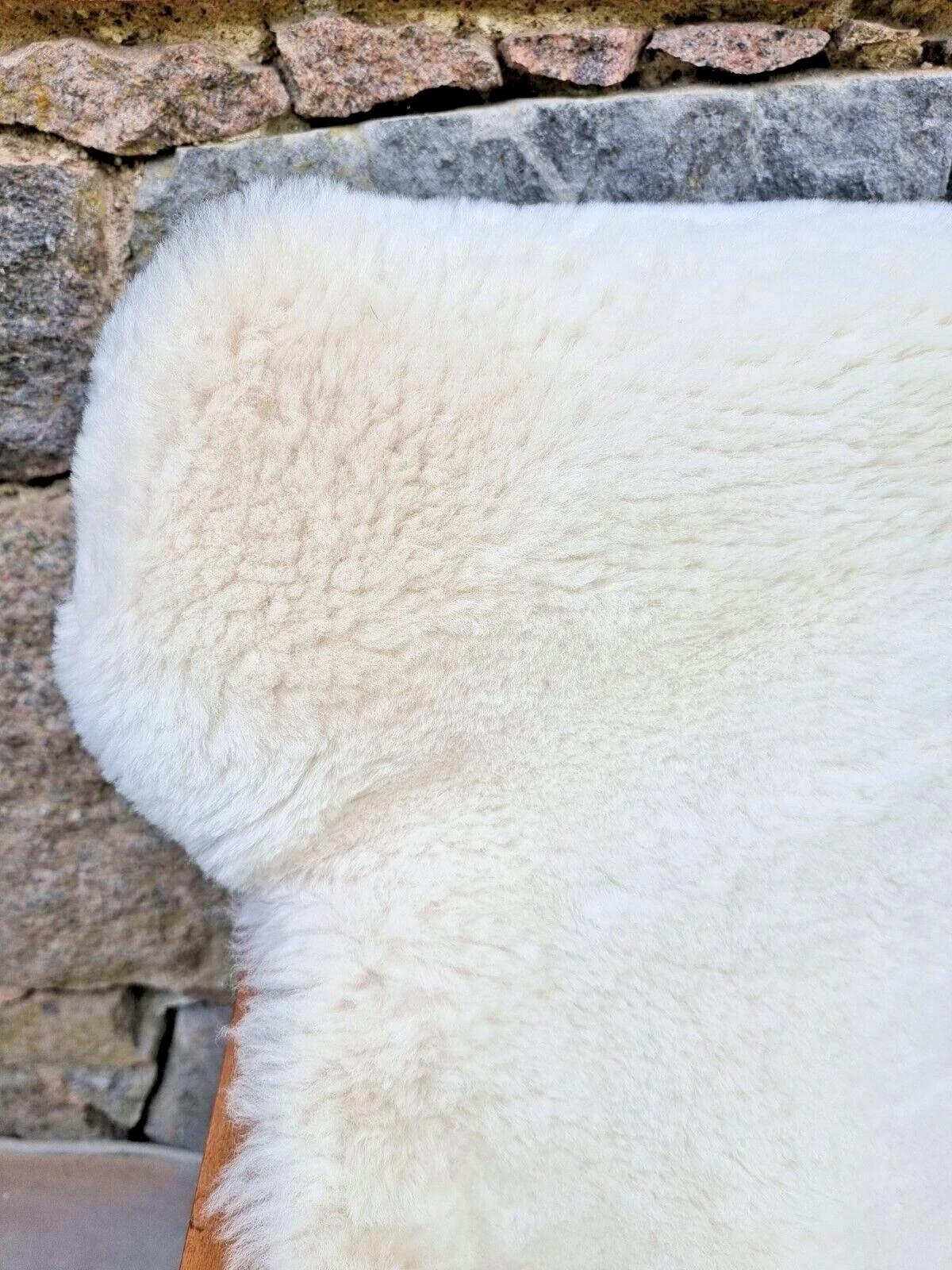 SCHAFFELL Premium Merino Lammfell Natur Weiß geschoren ca. 125 cm - Weiß, Fell (70/125cm) - Provellus