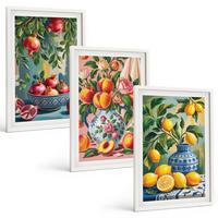 BILDER SET 3er Set - 40x60 cm Weißer Rahmen - Fruchtzusammensetzung von Granatäpfeln - Weiß, Kunststoff (40/60cm) - TULUP