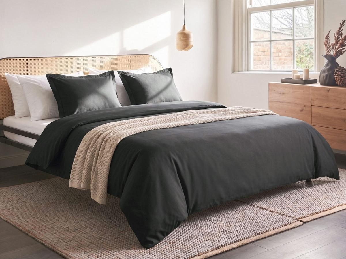 BETTWÄSCHE-SET 200/200 cm Baumwollsatin Schwarz Parkrose - Schwarz, Textil (200/200cm) - Beliani
