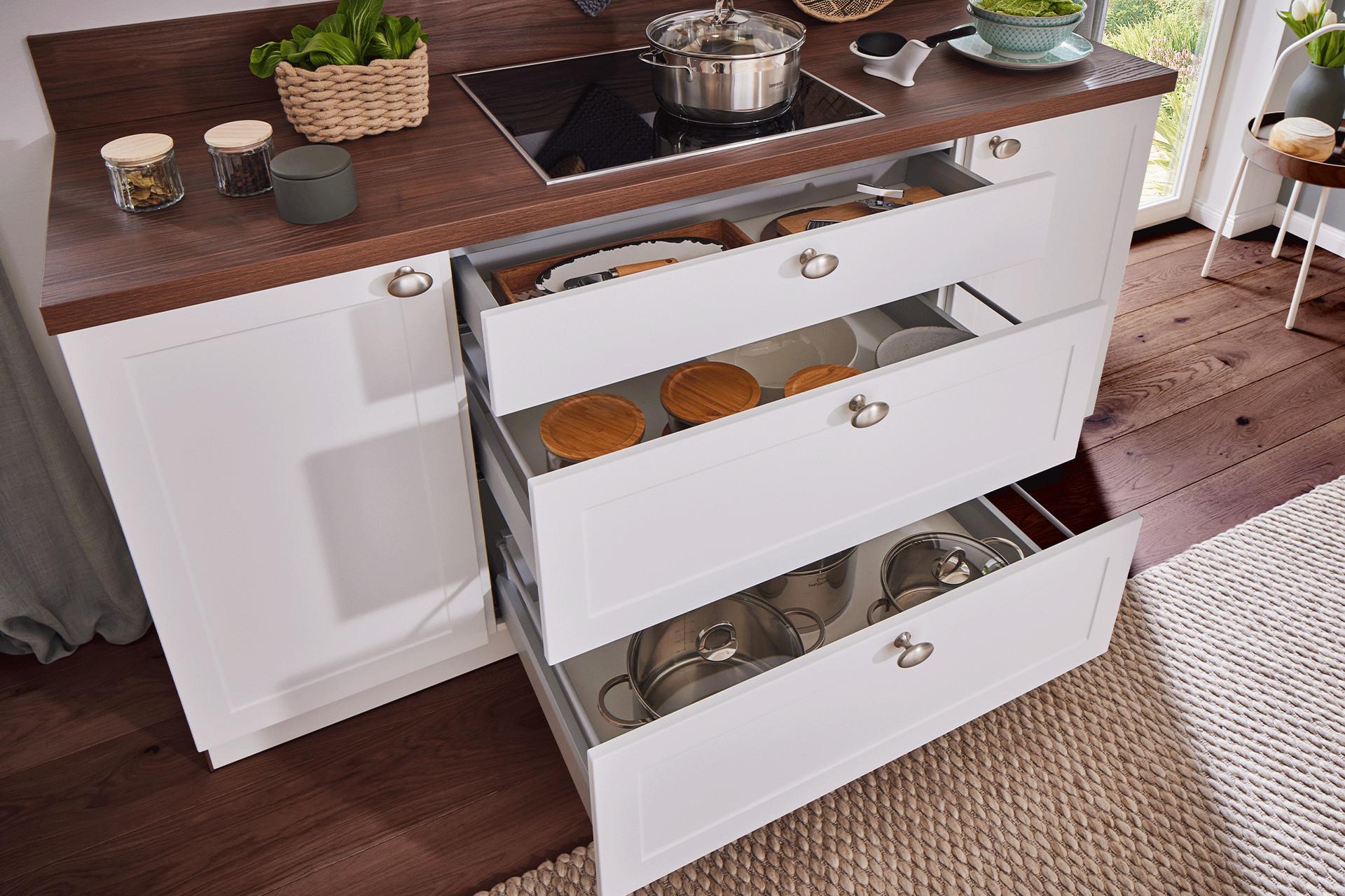 Express Home Küche bei mömax