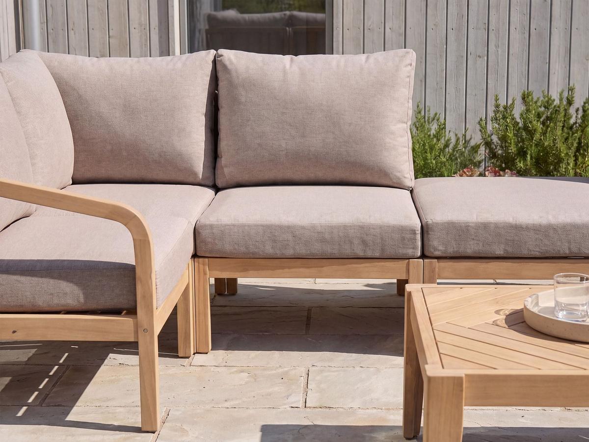 1-SITZER Garten-Sesselmodul Akazienholz Hellbraun Rivello - Hellbraun/Beige, Holz (66/84/80cm) - Beliani