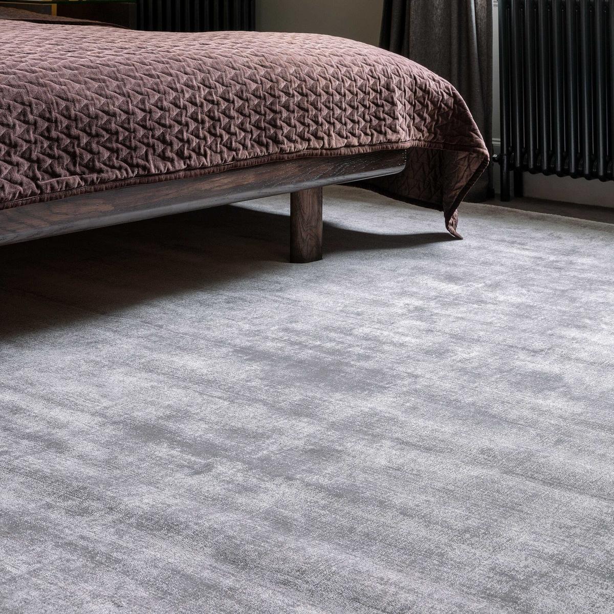 VISKOSETEPPICH handgewebt BARI, einfarbig, Silber, 160 x 230 cm - Silberfarben, Textil (230/160cm) - KADIMA DESIGN