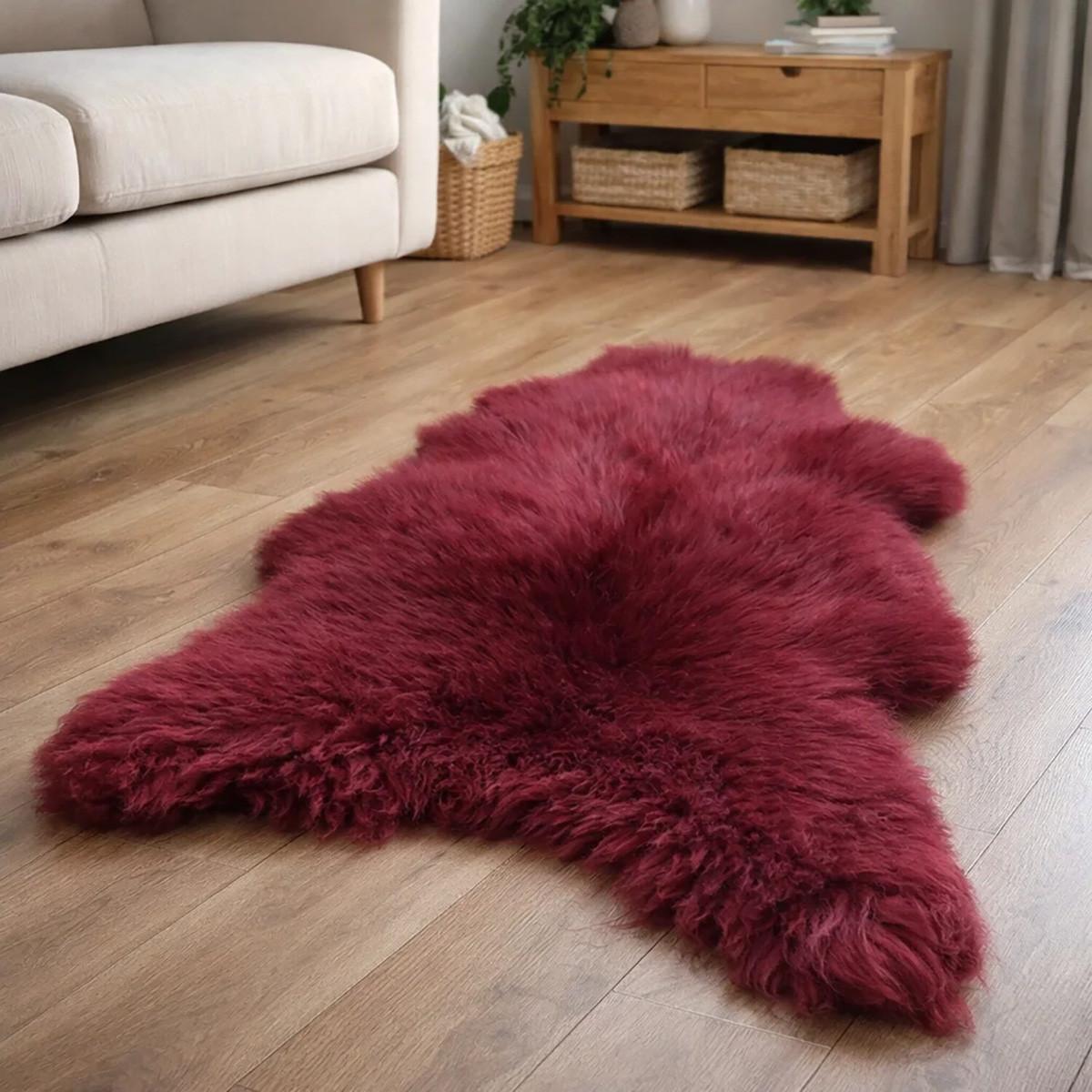 FELL Öko Lammfell Schaffell Bordeaux Rot ca. 105 cm - Bordeaux/Rot, Fell (55/105cm) - Provellus