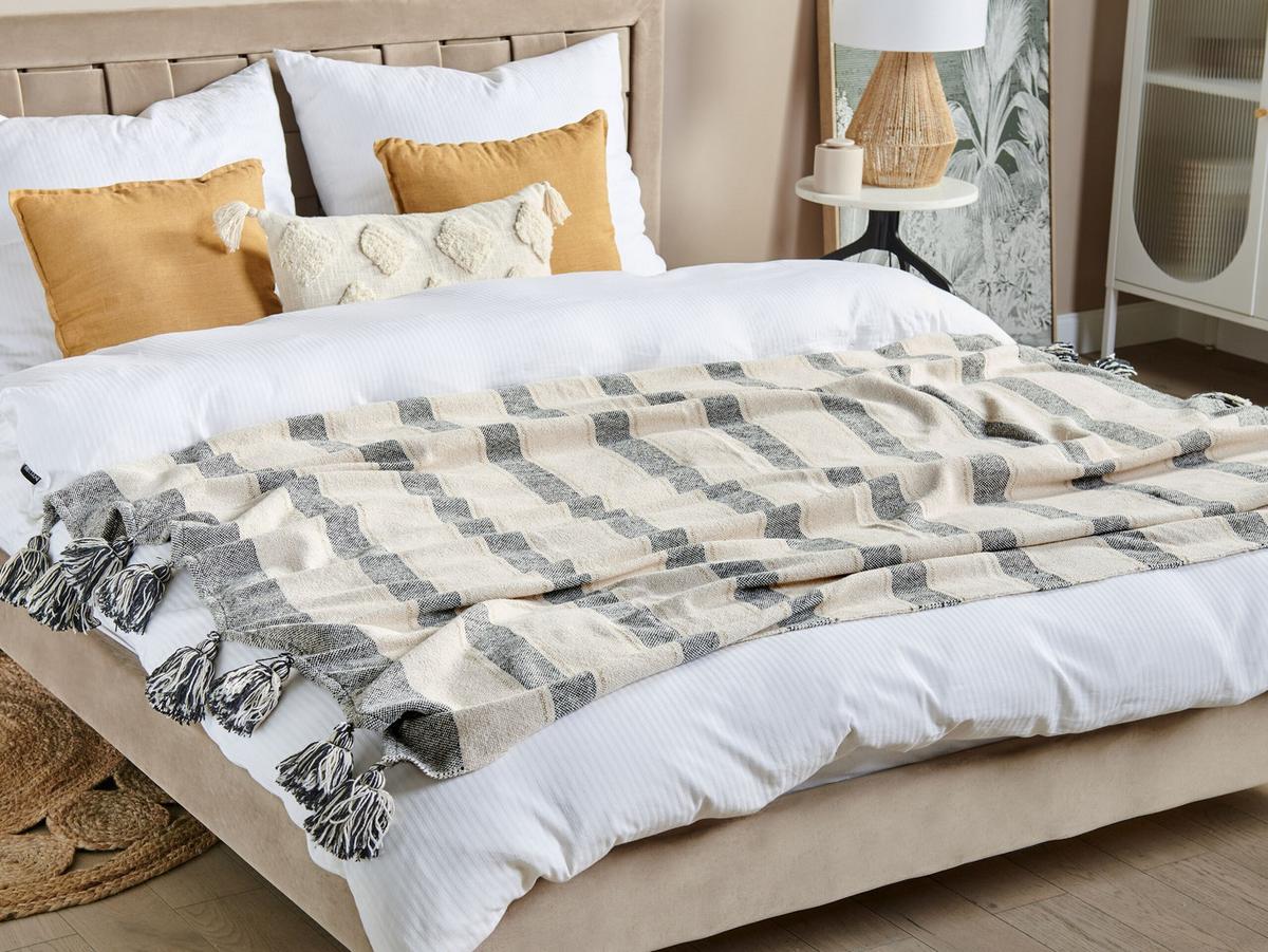 DECKE Beige Cayir 130/170 cm - Beige, Naturmaterialien/Textil (130/170cm) - Beliani