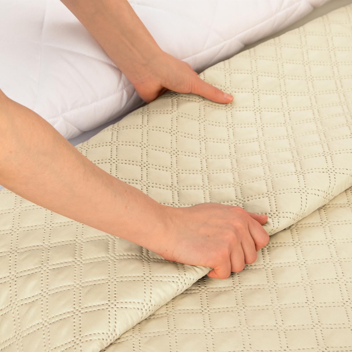 TAGESDECKE Olivia 220/240 cm Creme - Creme, Textil (220/240cm) - Beautissu 