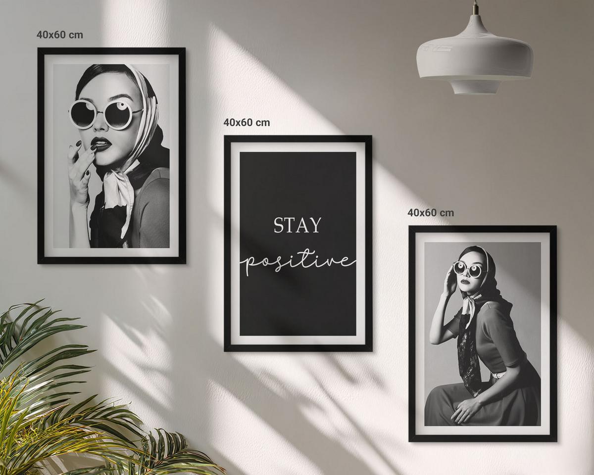 BILDER SET 3er Set - 40x60 cm Schwarzer Rahmen - Stilvolle Porträts von Frauen mit Brille - Schwarz, Kunststoff (40/60cm) - TULUP