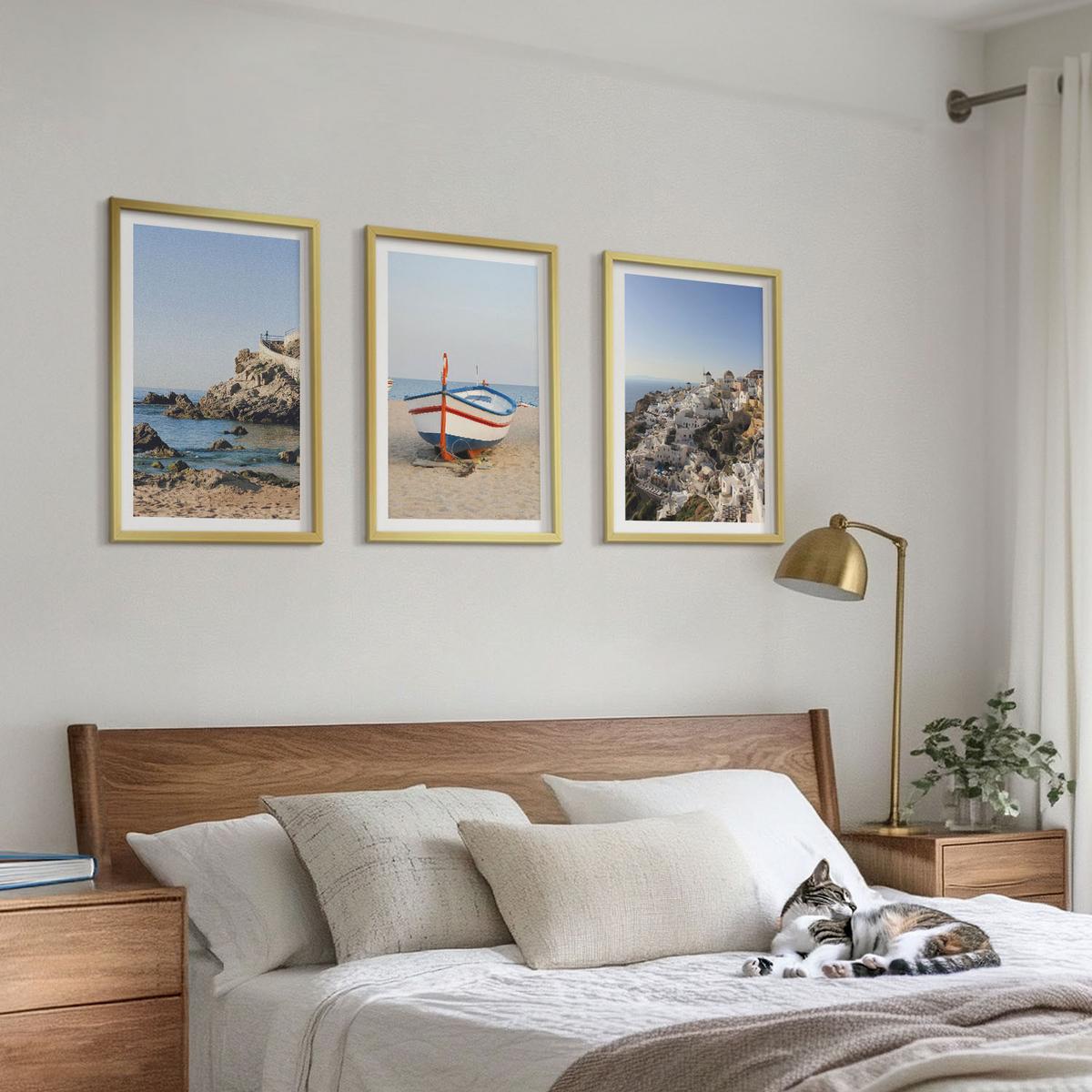 BILDER SET 3er Set - 40x60 cm Goldrahmen - Ansichten von Griechenland mit einem Boot und Häusern - Goldfarben, Kunststoff (40/60cm) - TULUP