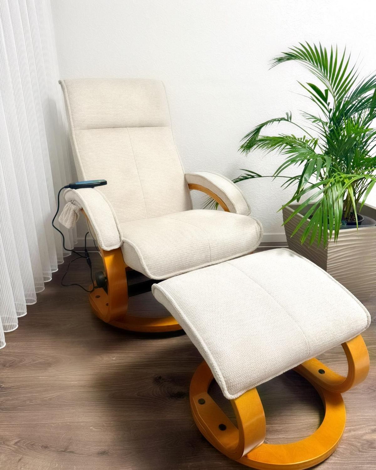 MASSAGESTUHL mit Fußstütze Stoff Hellbeige Hero - Beige, Textil (51/102/80cm) - Beliani