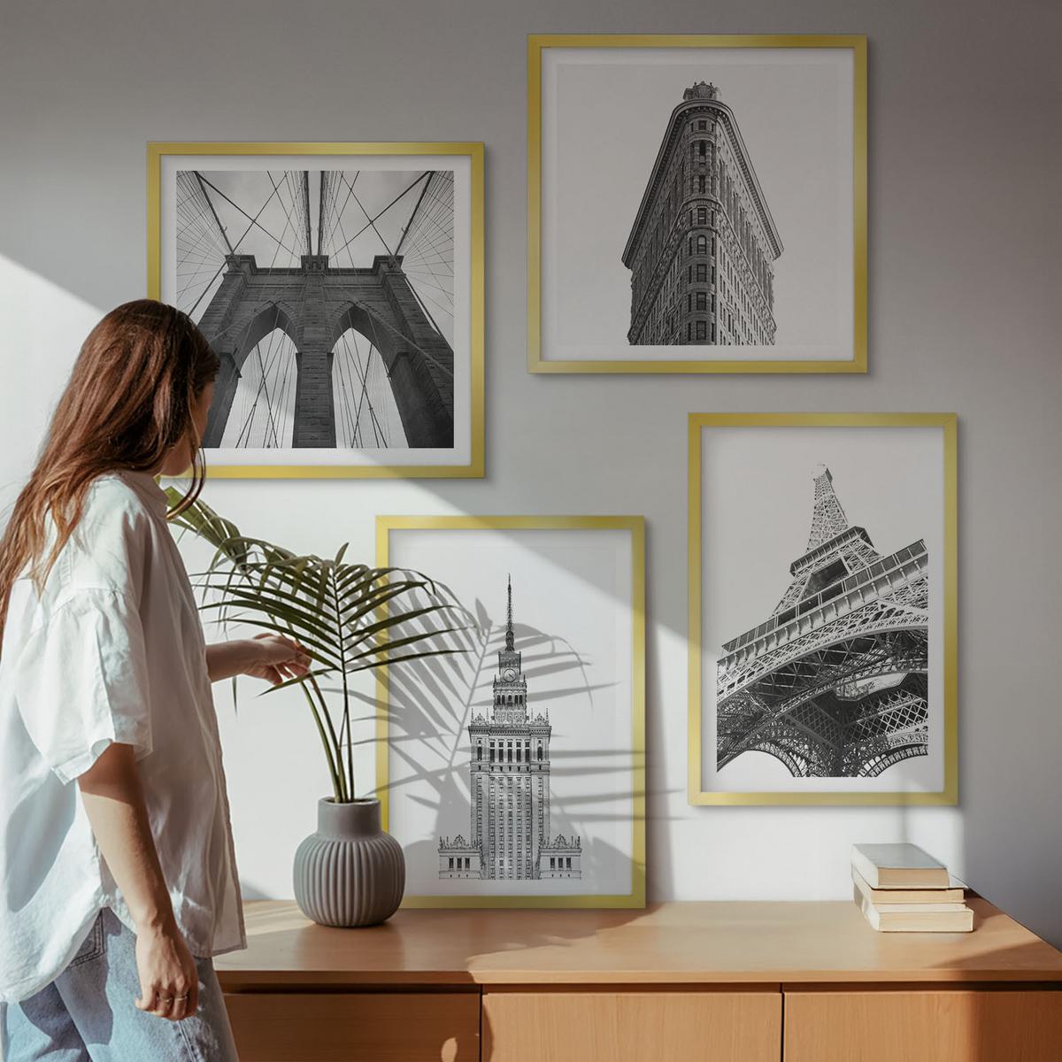 BILDER SET 4er Set - 50x50 cm & 40x60 cm Goldrahmen - Architektur Schwarz-Weiß-Minimalismus - Goldfarben, Kunststoff (50/50cm) - TULUP