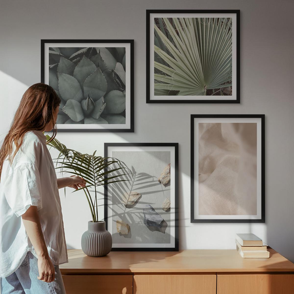 BILDER SET 4er Set - 50x50 cm & 40x60 cm Schwarzer Rahmen - Steine, Holz, Stofftexturen - Schwarz, Kunststoff (50/50cm) - TULUP