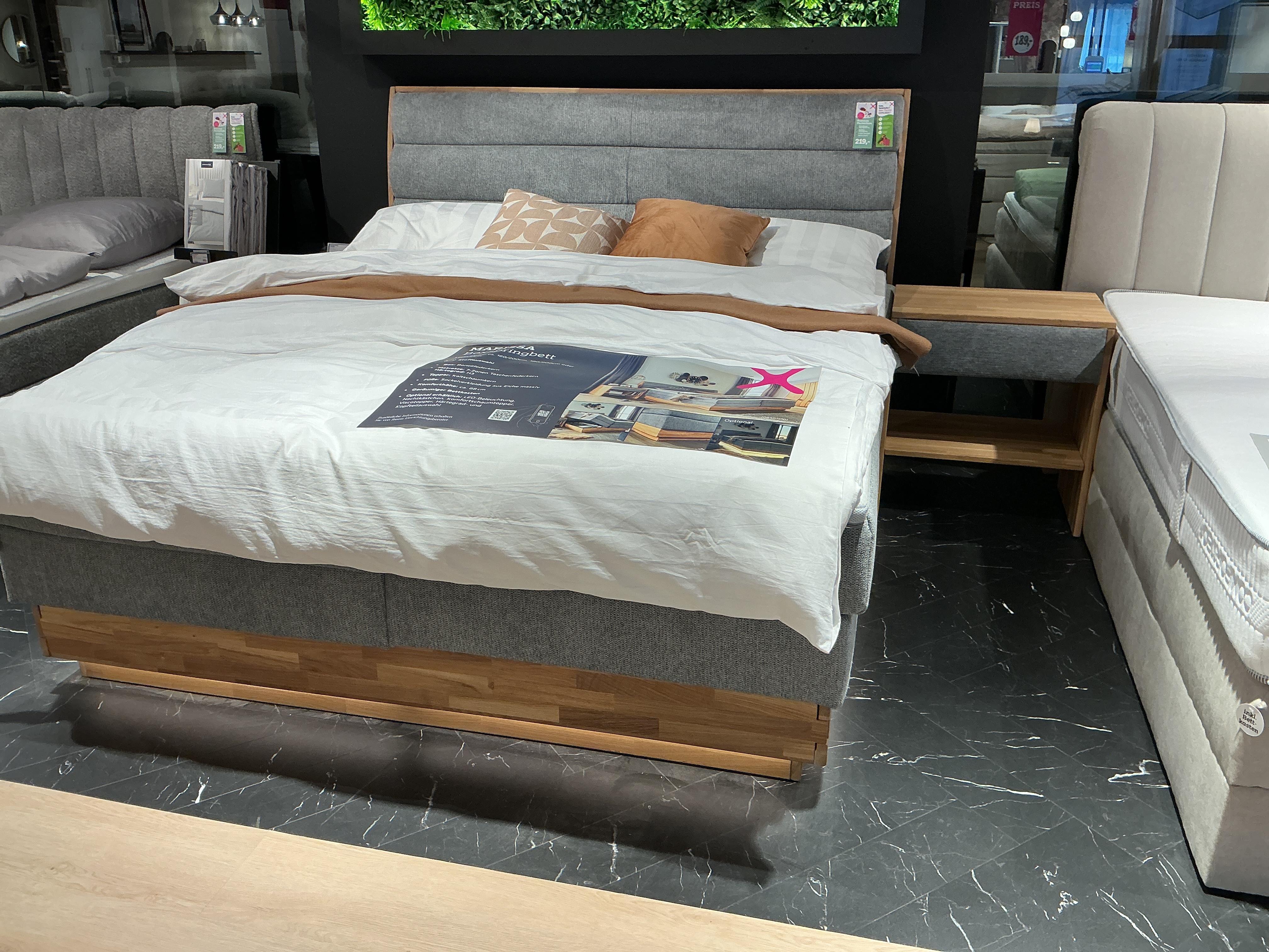 Boxspringbett Marissa mit Zubehör - Mömax