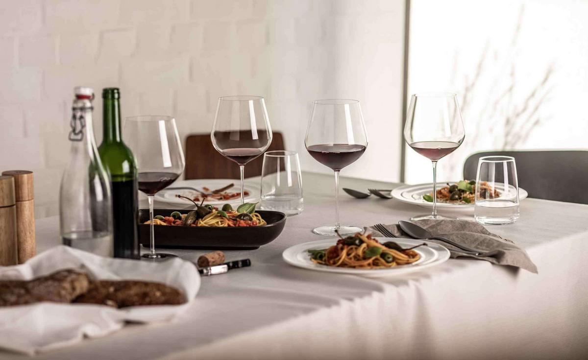 BURGUNDER ROTWEINGLÄSER VUELO transparent 848 ml 2er Set - Transparent, Glas (0.85L) - Zwiesel Glas