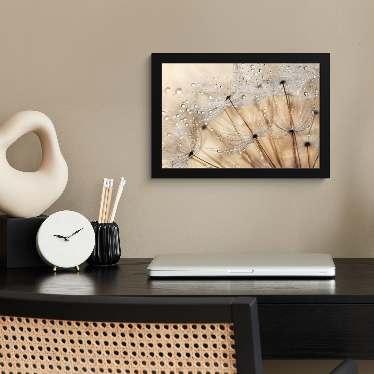 POSTER MIT RAHMENGERAHMTES BILD Löwenzahn - Abstrakt - Natur - Beige 30x20 cm - Braun, Papier (30/20cm) - MuchoWow