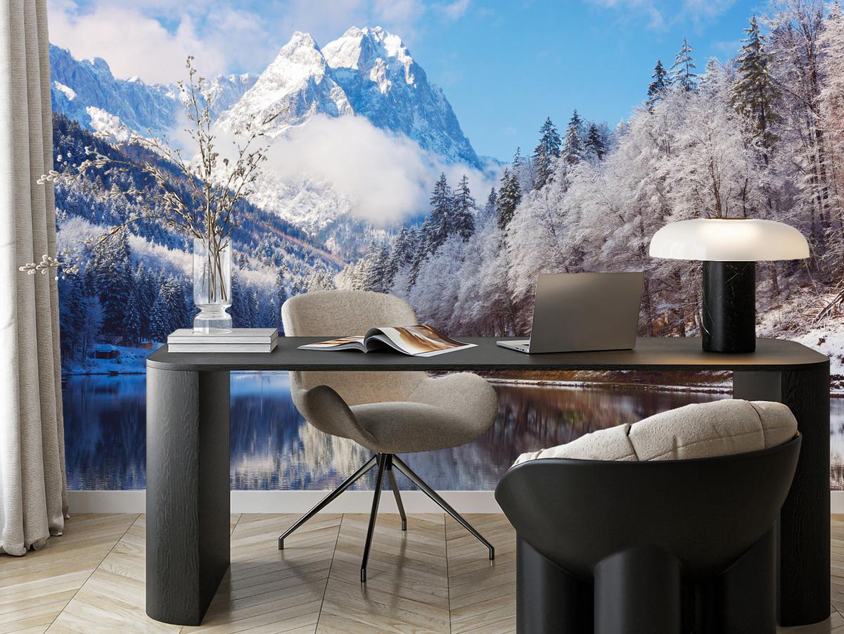 FOTOTAPETE für Wohnzimmer Winterberglandschaft See Nadelwald Schnee 150x105 - Blau/Braun, Papier (150/105cm) - Muralo