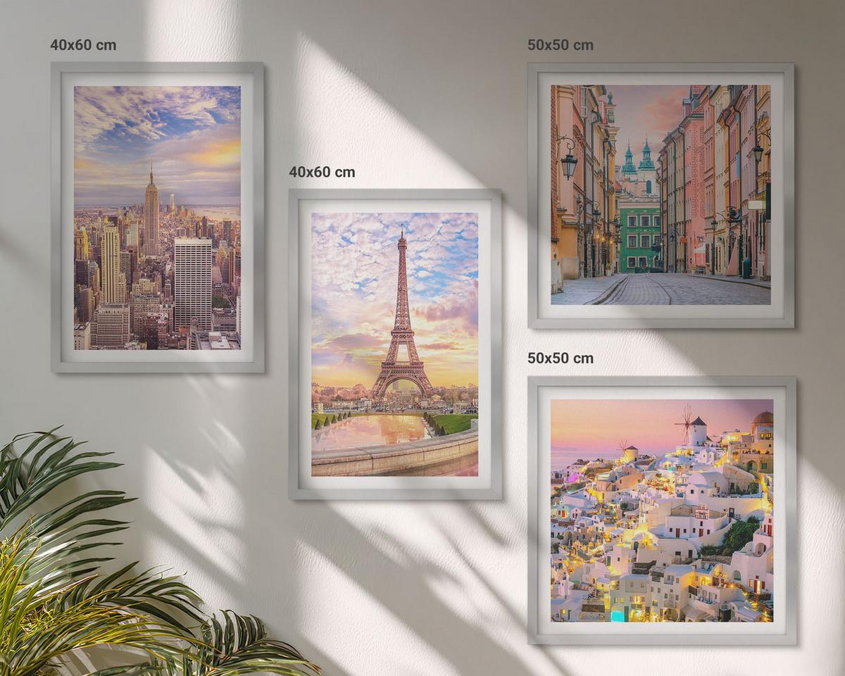 BILDER SET 4er Set - 50x50 cm & 40x60 cm Silberner Rahmen - New York Paris Oia Warschau Dämmerung - Silberfarben, Kunststoff (50/50cm) - TULUP