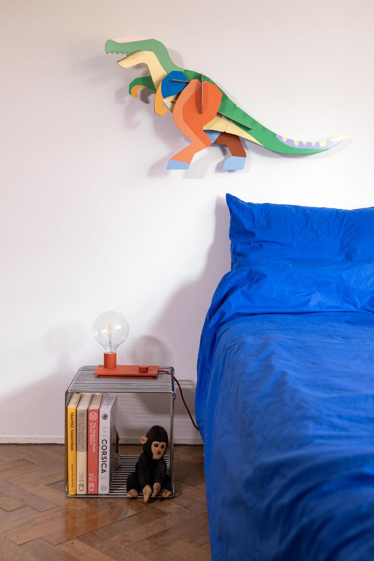 WANDDEKO Leucht T-Rex-Bast 18.7/47.2 cm - Multicolor, Wellpappe (18.7/47.2/89cm) - Studio Roof