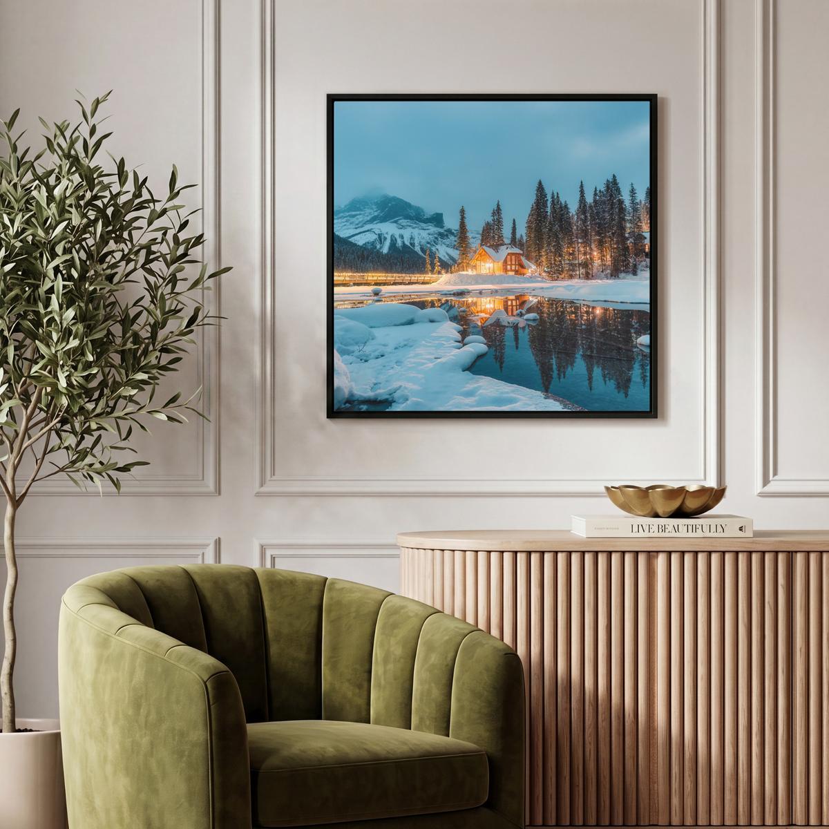 LEINWAND Bilder mit Rahmen - Winterlandschaft - Natur - Haus - Berge - Schnee - 50x50 - Hellblau, Textil (50/50cm) - MuchoWow