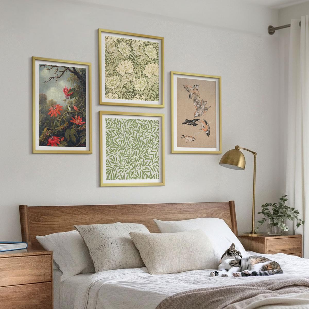 BILDER SET 4er Set - 50x50 cm & 40x60 cm Goldrahmen - Blumen und Vögel in natürlicher Umgebung - Goldfarben, Kunststoff (50/50cm) - TULUP