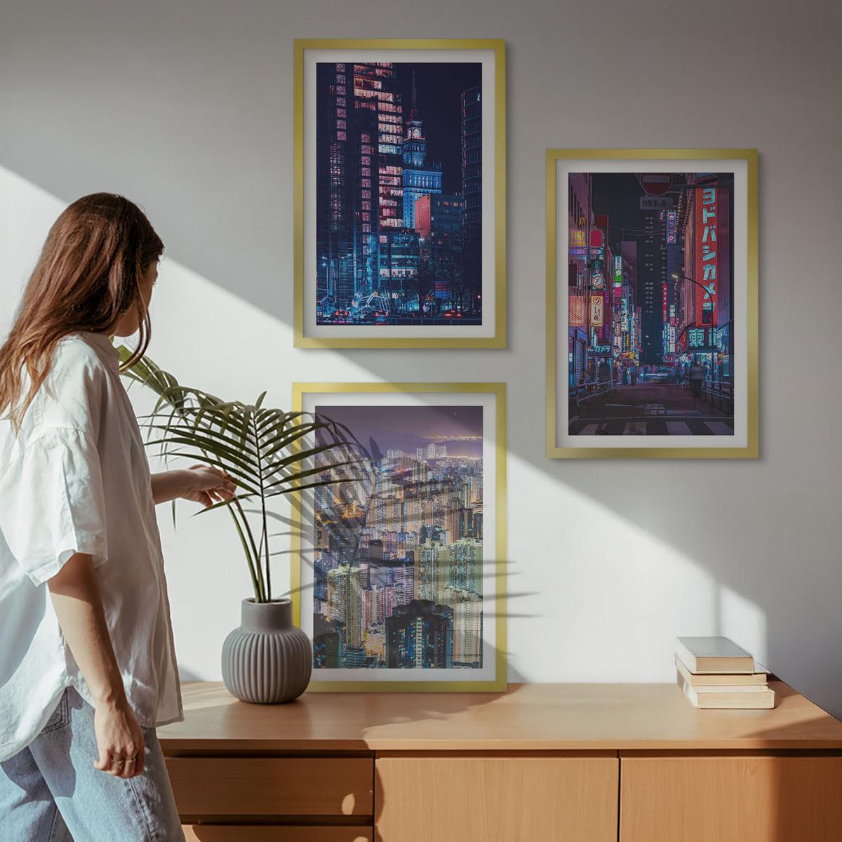 BILDER SET 3er Set - 40x60 cm Goldrahmen - Neonlichter der nächtlichen Stadt - Goldfarben, Kunststoff (40/60cm) - TULUP