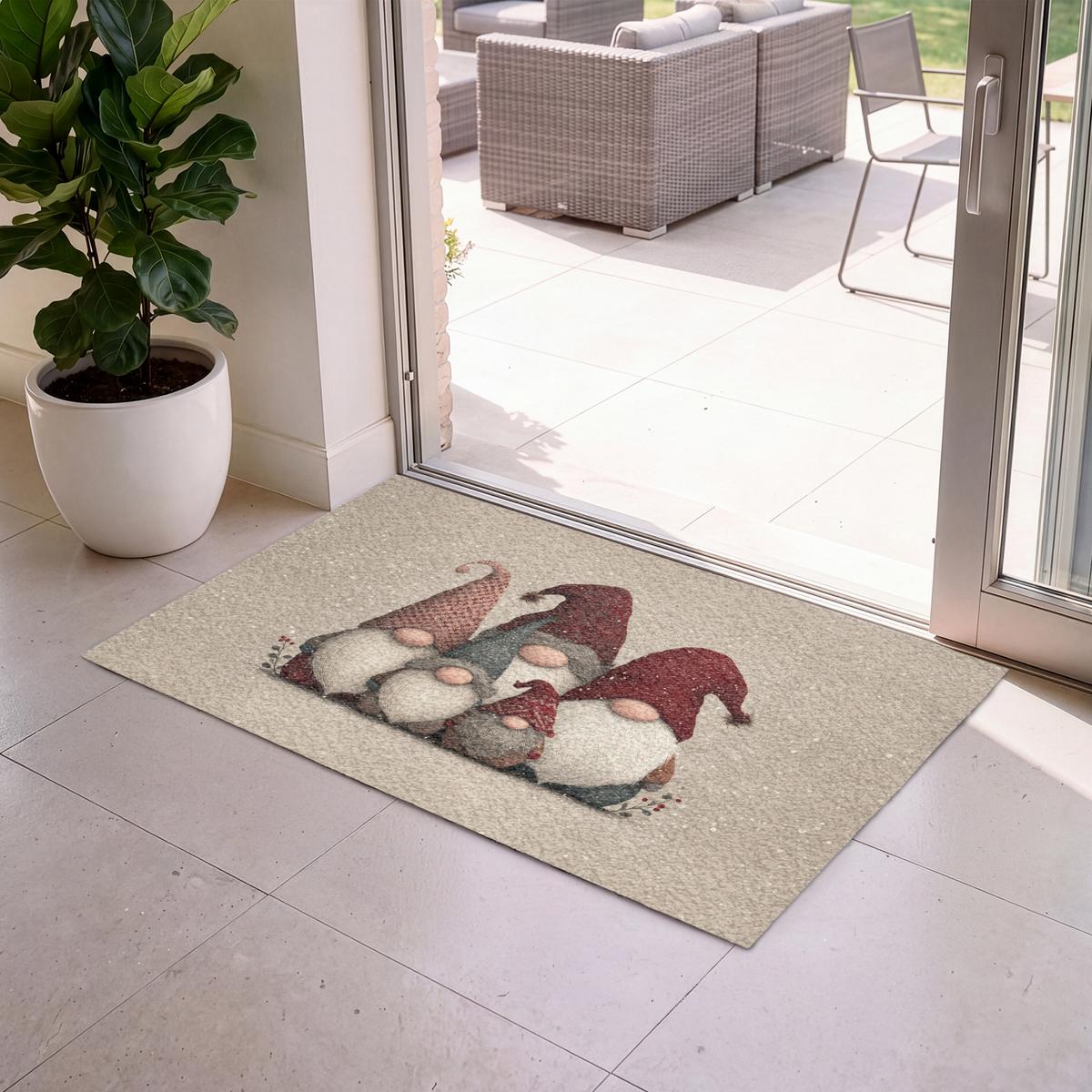 FUSSMATTE Wichtel - Weihnachten - Schnee - Zipfelmützen Türmatte 120x80 cm - Beige, Kunststoff (120/0.4cm) - MuchoWow