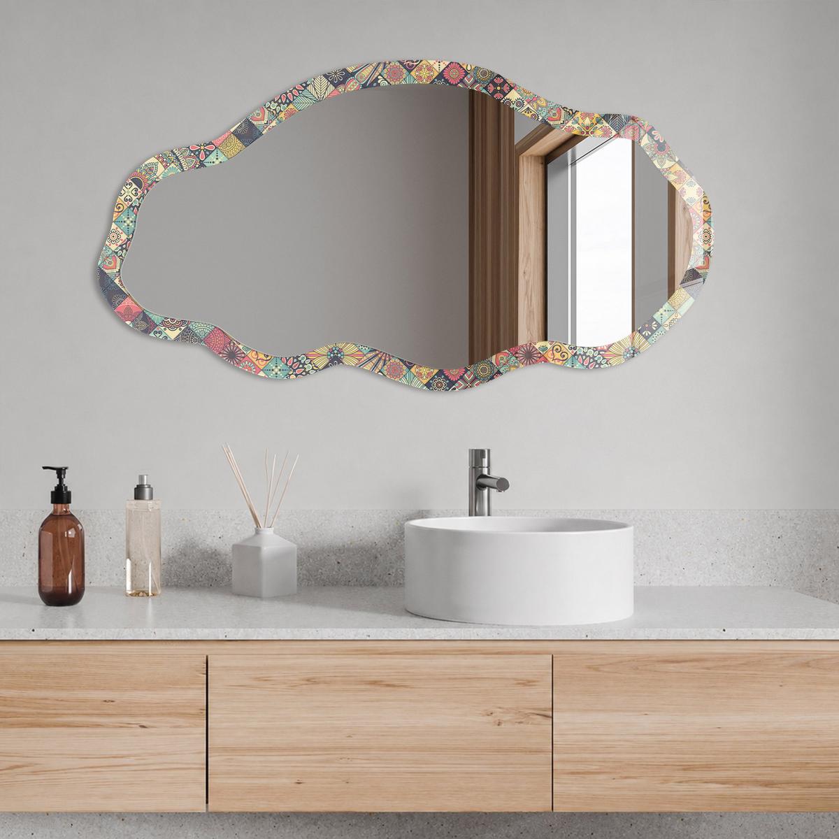 SPIEGEL 90x45 cm asymmetrisch mit Druck - Bunte Patchwork-Arbeit - Transparent, Glas (45/90/0.4cm) - TULUP